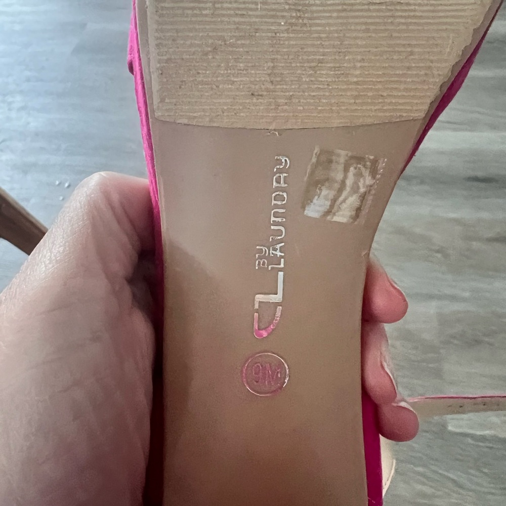 CL by Laundry Vibrant Pink Heels - Picture 8 of 8